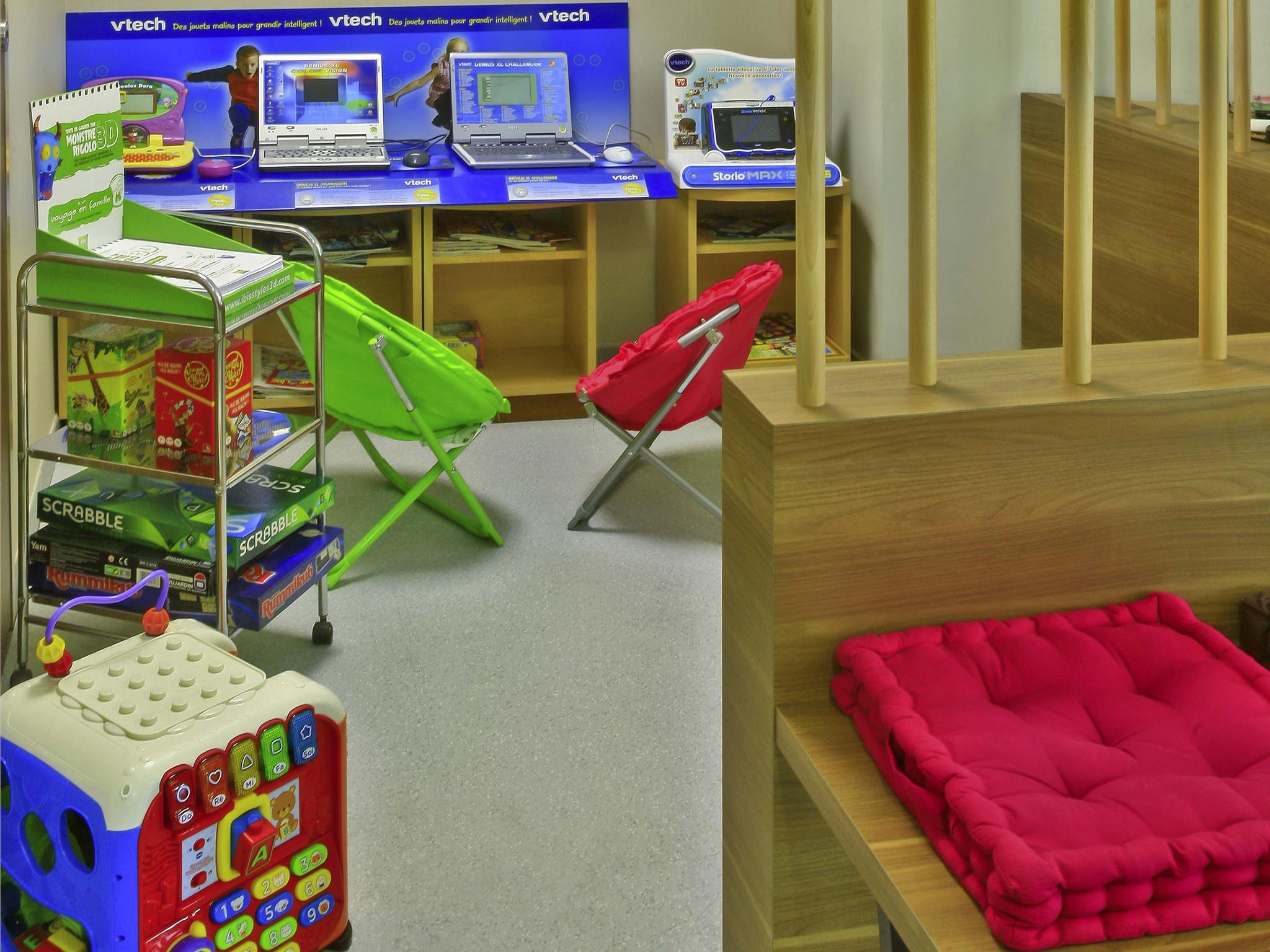 Hotel Ibis Styles Castres Castres  Exterior foto