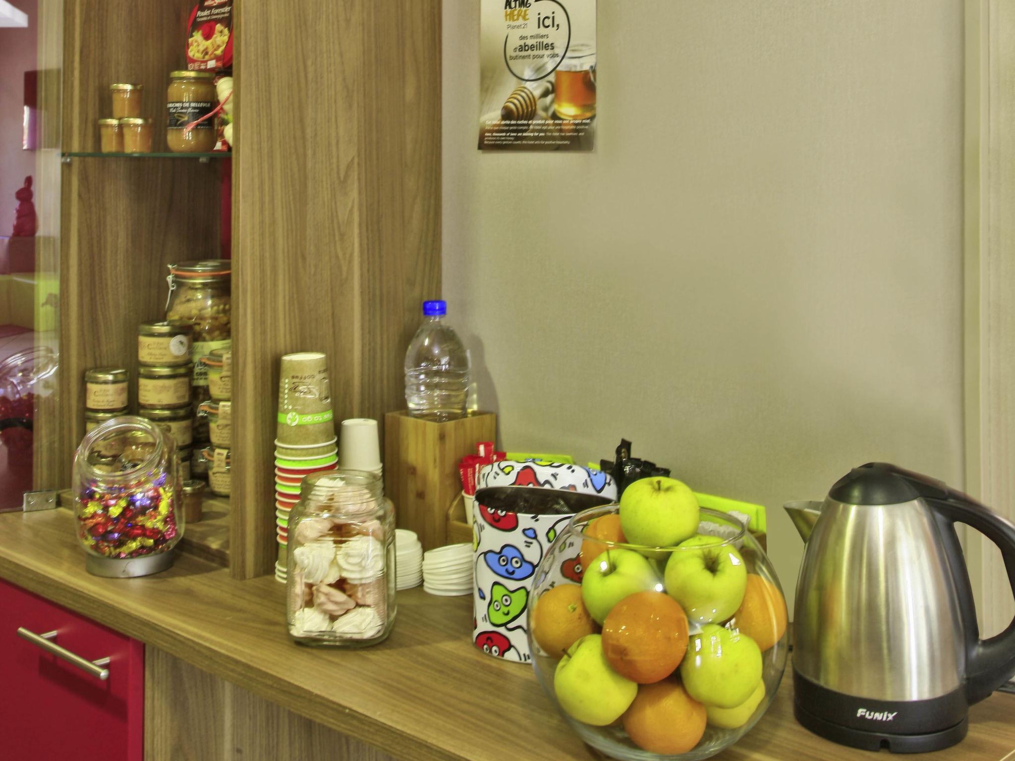 Hotel Ibis Styles Castres Castres  Exterior foto